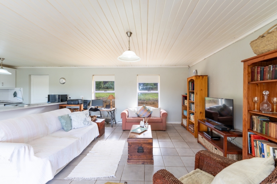 1 Bedroom Property for Sale in Napier Western Cape